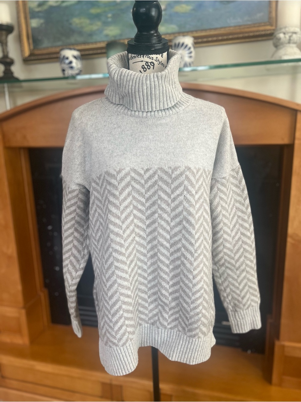 Athleta Light Gray Chevron Turtleneck Sweater